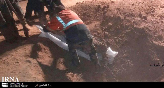 Mass grave of 8 martyrs discovered in Raqqa