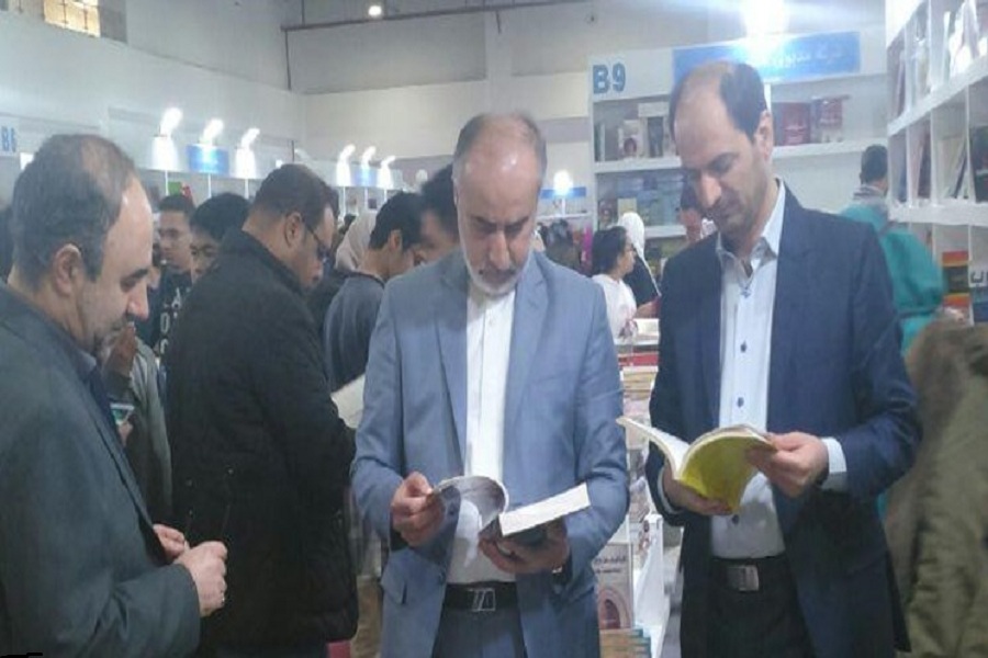 Iranian, Egyptian publishers term promoting ties as vital