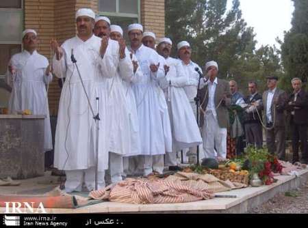 Iranian Zoroastrians hold Farvardingan ceremony in Yazd