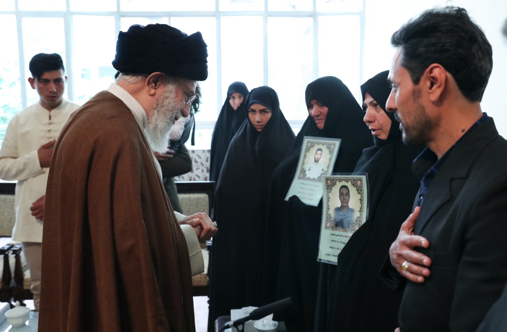 Supreme Leader receives families of martyred police forces