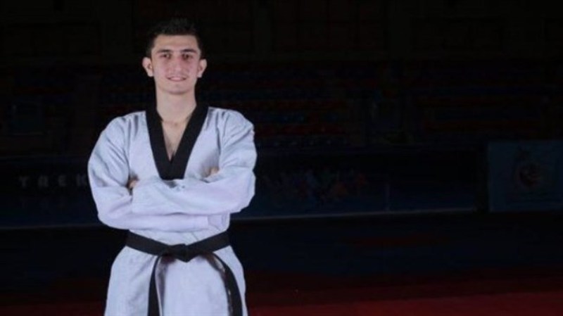 Iran’s Kazemi wins world military taekwondo gold