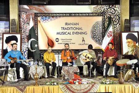 Iranian ‘Kook’ musical band performs in Pakistan’s Lahore