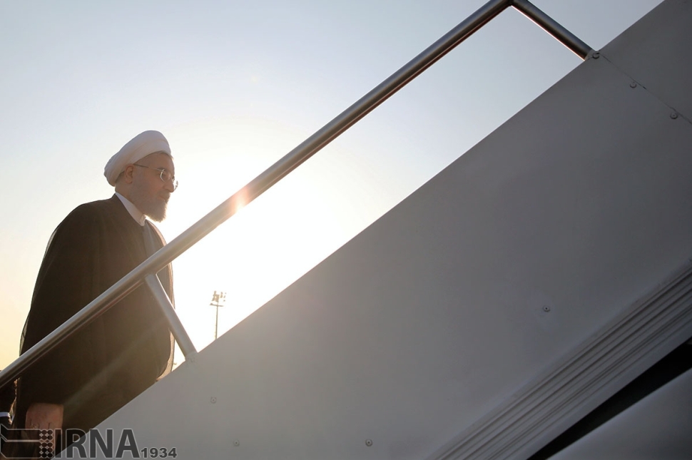 President Rouhani leaves for Turkmenistan