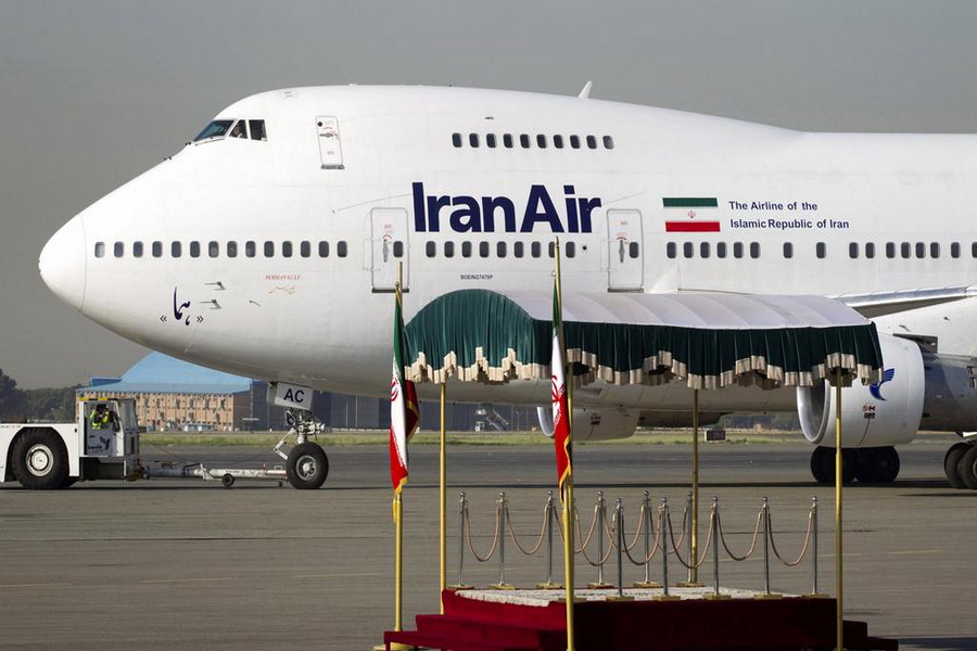 Despite sanctions, IranAir to renew fleet: Media