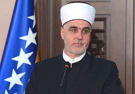 Head of Bosnia’s Ulemma Society congratulates Fitr feast to Leader, president