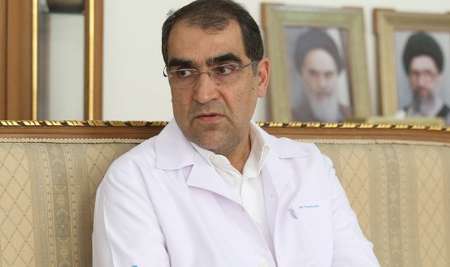 Health minister visits Hojjatolesalm Karroubi