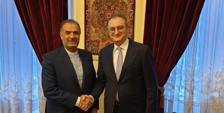 Iran, Russia review bilateral cooperation