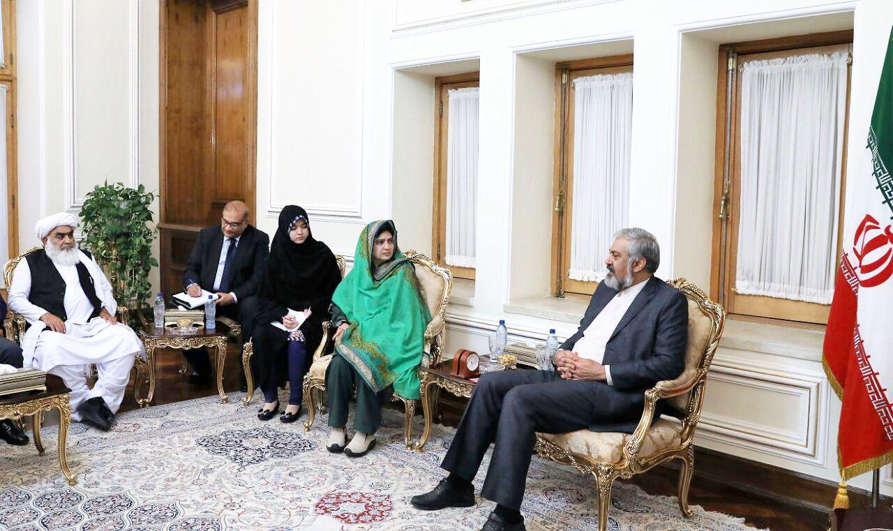 Iran, Pakistan discuss border security