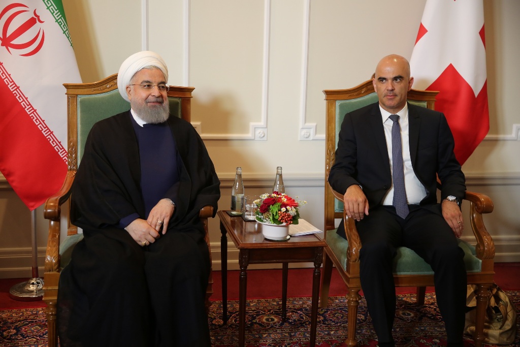 Iran, Switzerland Presidents hold private talks