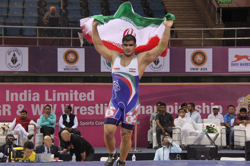 Iran wrestlers snatch 5 medals in Asian Champs