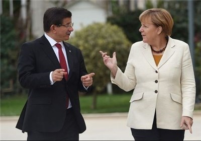 Germany Says Merkel Discussed Press Freedom with Turkish PM