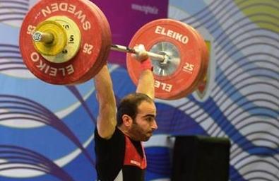 Iranian weightlifters bag 2 gold medals in Int’l Fajr Cup