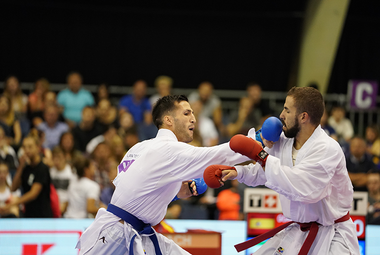 Iranian karate fighters receive bronze medals in Karate 1