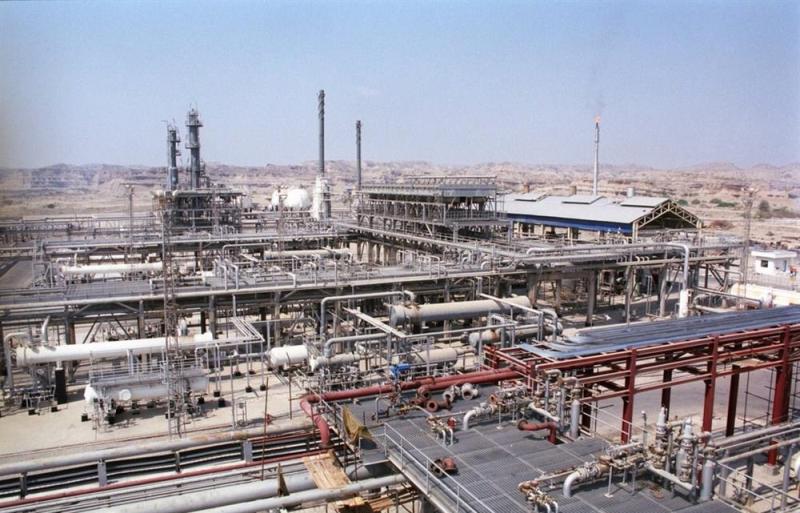 Largest gas condensate refinery to be built in Iran