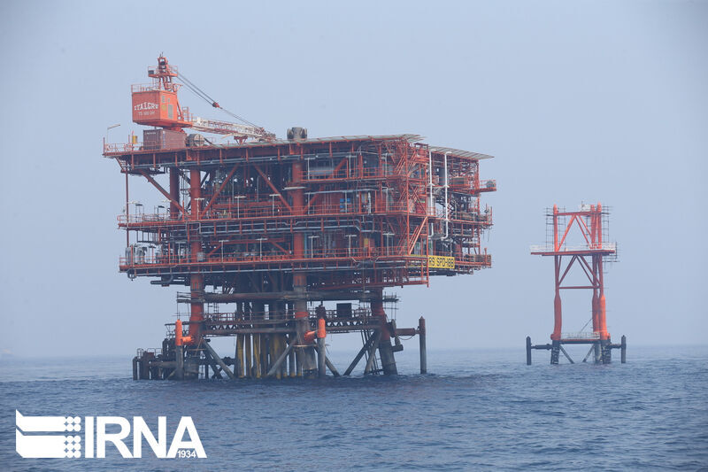 Iran installs 3rd offshore platform of SPGF’s phase 13