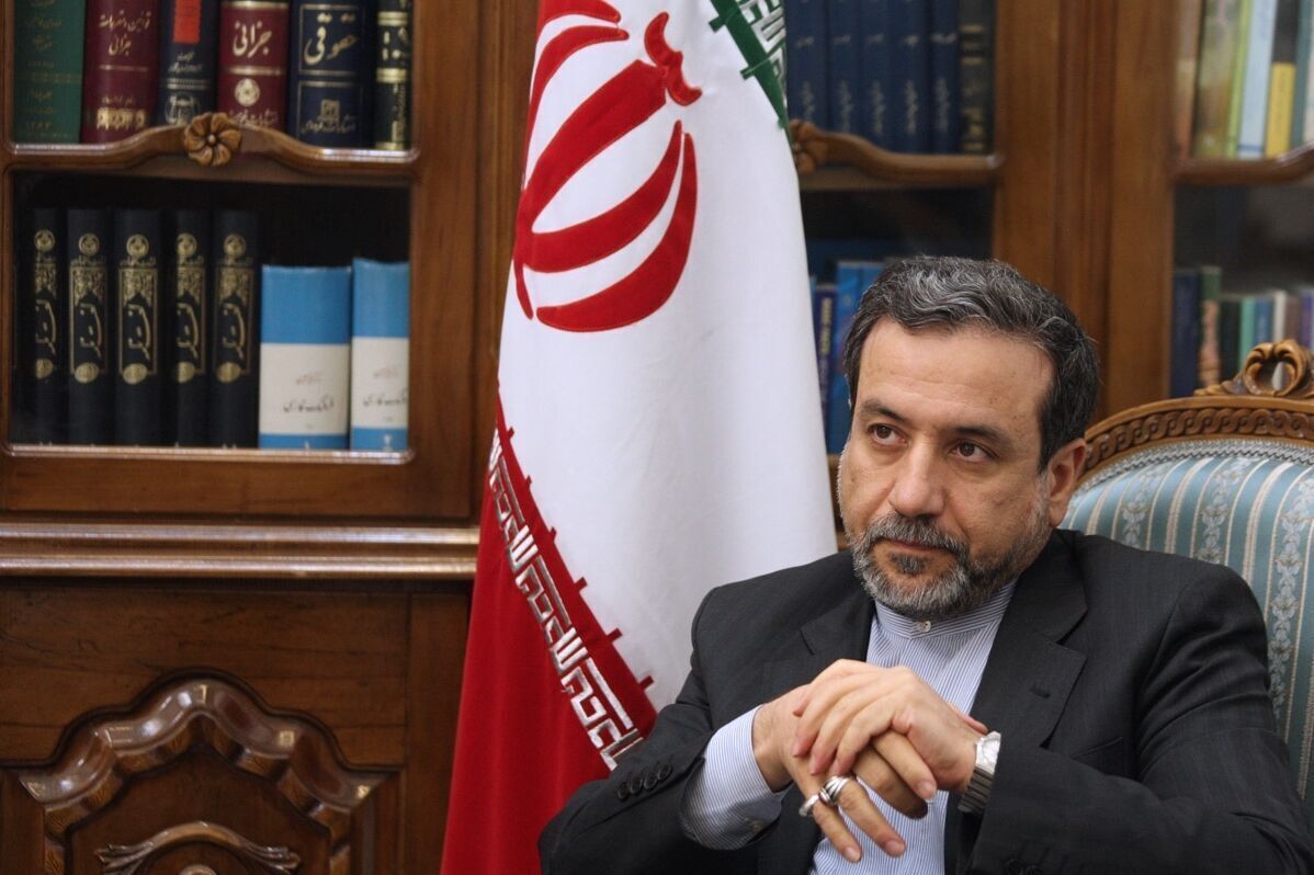 Iranian diplomat shares views with Japanese, Indian, Brazilian envoys