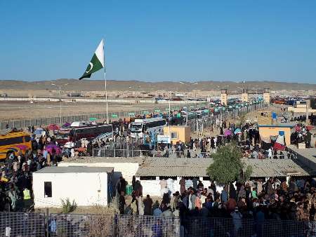 Pakistani pilgrims' movement problems on Iranian border solved