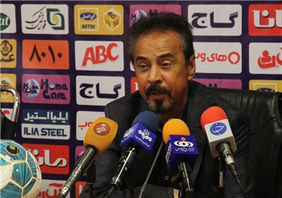 Mistakes Cost Us against Al Ittihad, Sepahan Coach Says