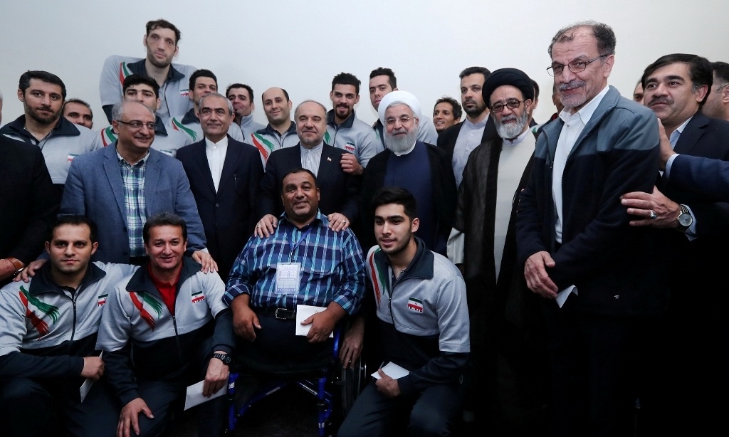 Rouhani receives members of Iran's national sitting volleyball team