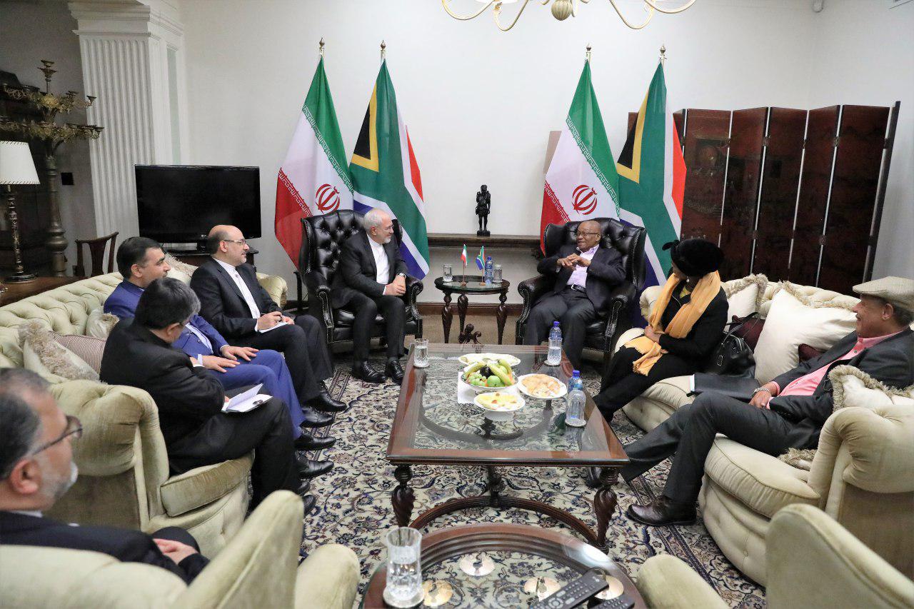 Zarif meets South African president