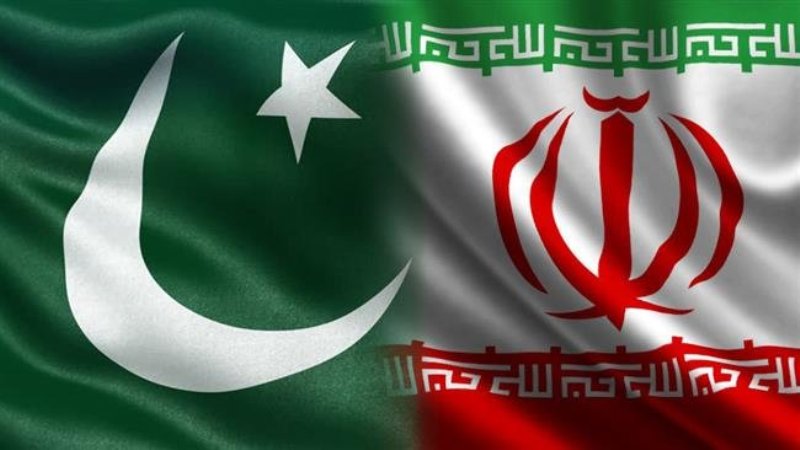 Iran has always played positive role in resolving Muslim world crises: Pak analyst