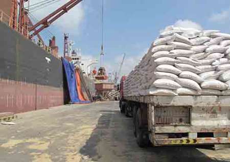 200,000 tons of wheat flour exported in 4 months