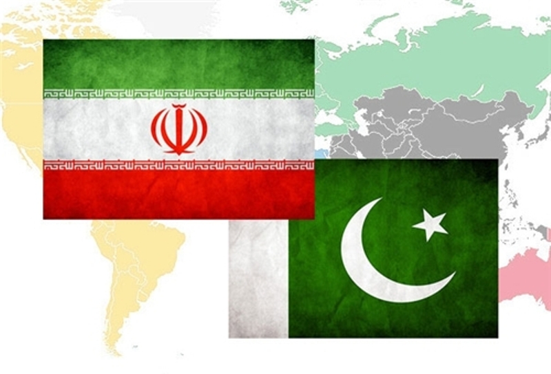 Pakistani experts emphasize on non-dollar trade with Iran