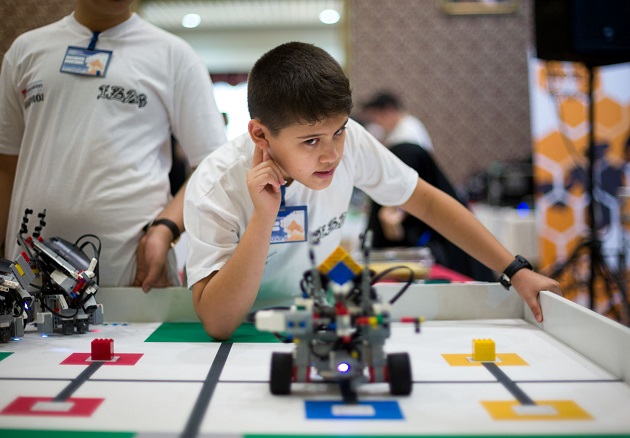 مدیر المپیاد جهانی ایران: رباتیک تنها به مسابقات خلاصه می شود
