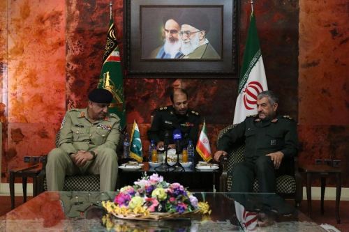 Top commander calls for stronger Iran-Pakistan ties