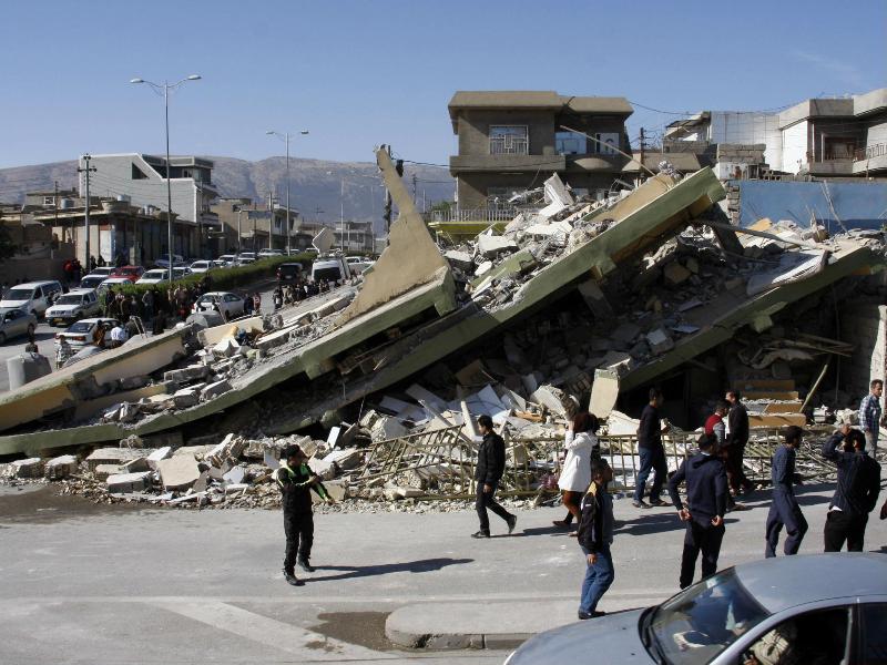 Iran earthquake death toll rises to 569
