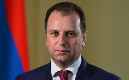 Armenian defense minister to visit Iran soon