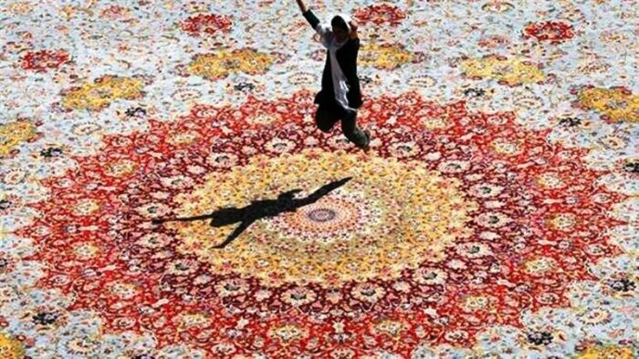 Persian carpet, unrivaled best seller in Lebanon