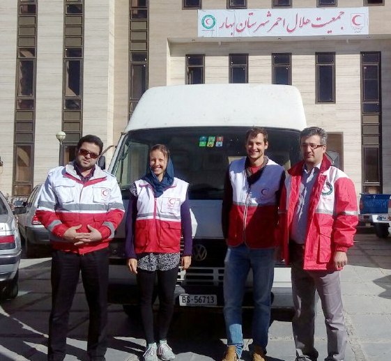 2 Swiss tourists to help quake-stricken Iranians