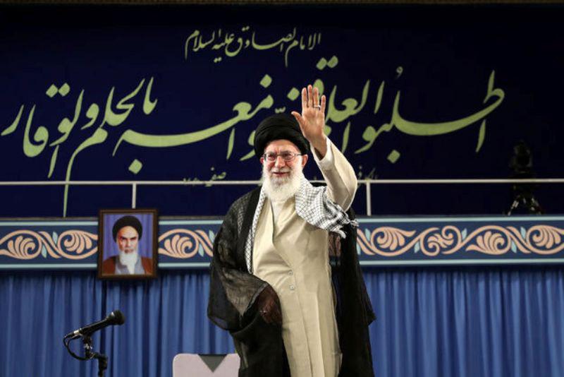 Leader: Youth can cause big change in management system