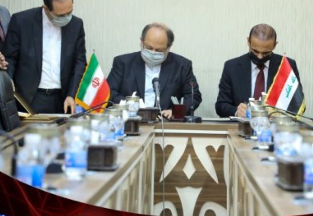 Iran signs five-year economic cooperation document with Iraq