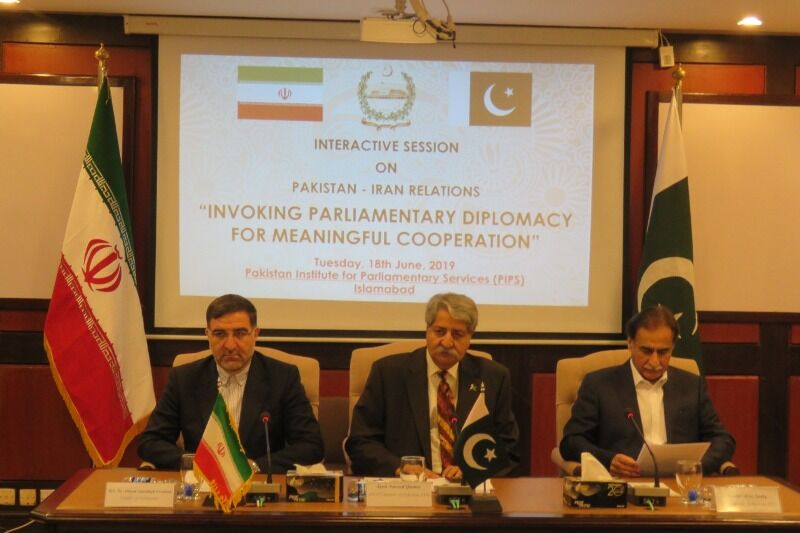 Pakistani MPs condemn western aggressive approach towards Iran