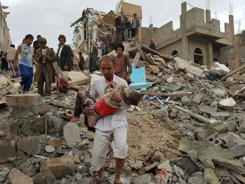 Yemeni woman, 4 children killed in Saudi air raid