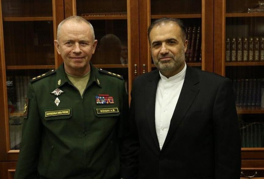 Iran, Russia call for continued defense cooperation