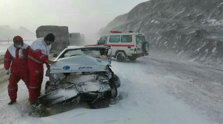 Avalanche kills 3, injures 2 NE Tehran