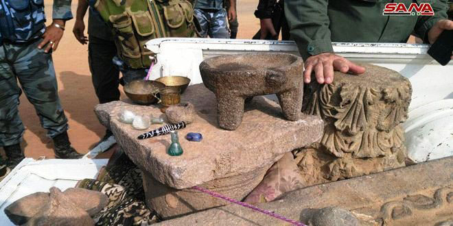 Syria thwarts attempt to smuggle 14 archeological pieces