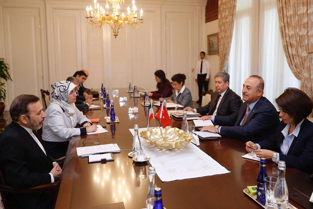 Vaezi, Turkish FM discuss issues of mutual interest