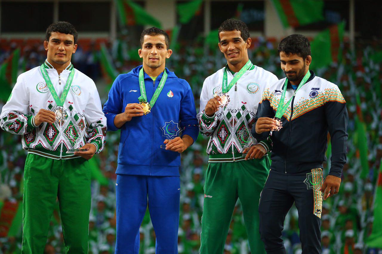Iran freestylers grab 2 golds, 2 bronzes in Ashgabat 2017