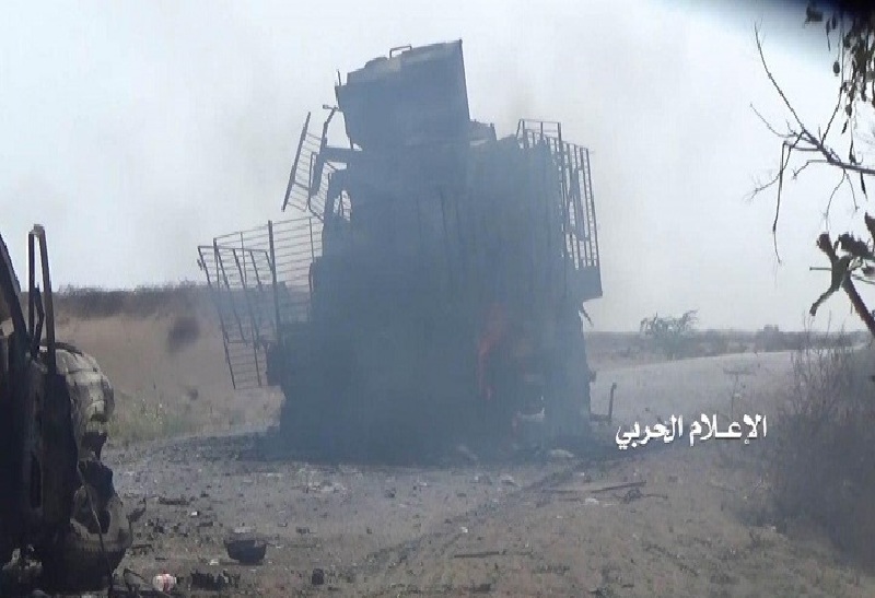 Yemeni army destroys Saudi tank, vehicle