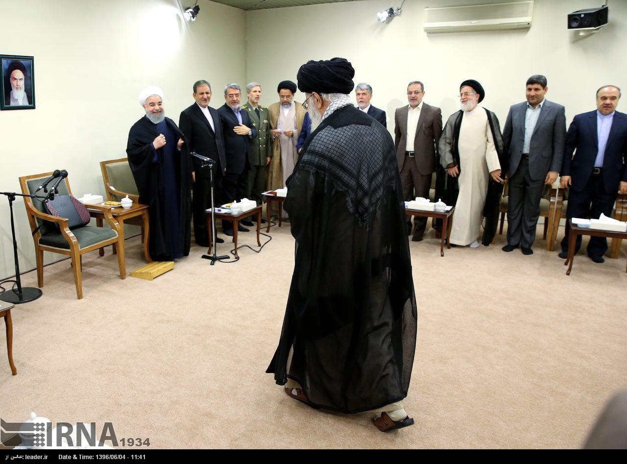 دیدار رئیس جمهوری و اعضای هیات دولت با مقام معظم رهبری