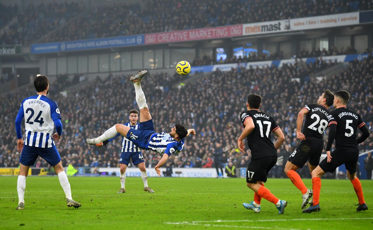 Iranian striker scores sensational bicycle kick goal vs Chelsea