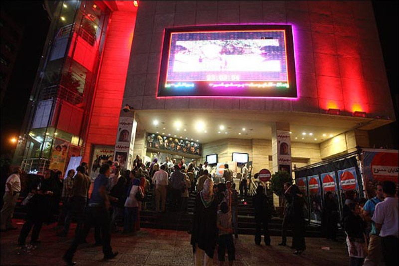 Number of Iranian cinema goers up in 4 months