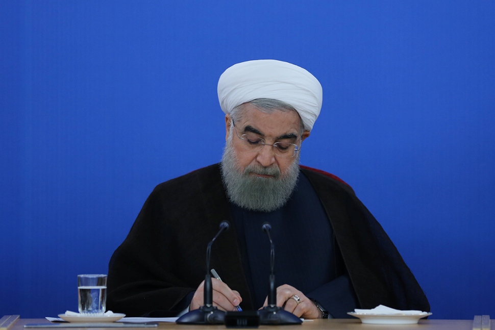 President Rouhani congratulates Iran wushu squad's victory