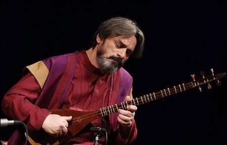 Iranian musician receives World Music Award