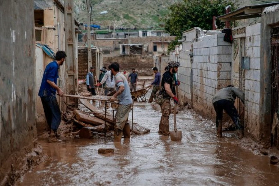 Pope sends aid to flood victims in Iran