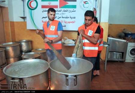 Iran giving iftar to about 250K in Gaza